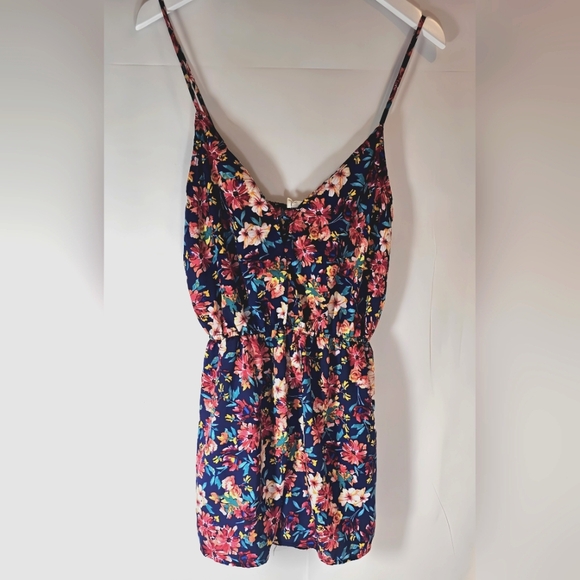 Le Kate Flower Romper - Picture 1 of 6